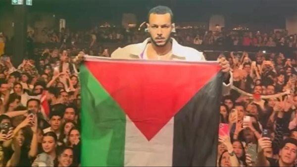 بعد تضامنه لـ أهالي فلسطين.. الجمهور يشيد بمشاركة ويجز لمظاهرات أمريكا