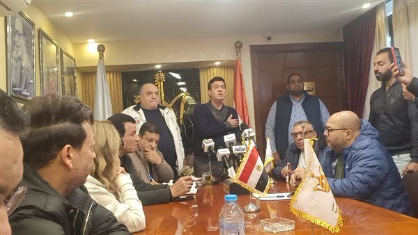 المهن الموسيقية: "هنروح لـ مصطفى كامل البيت عشان يرجع في قرار استقالته"