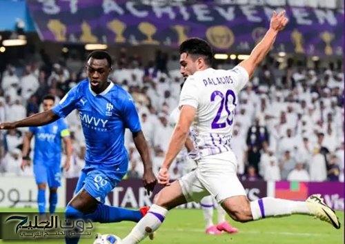 الهلال يثأر من العين في مباراة درامية مجنونة