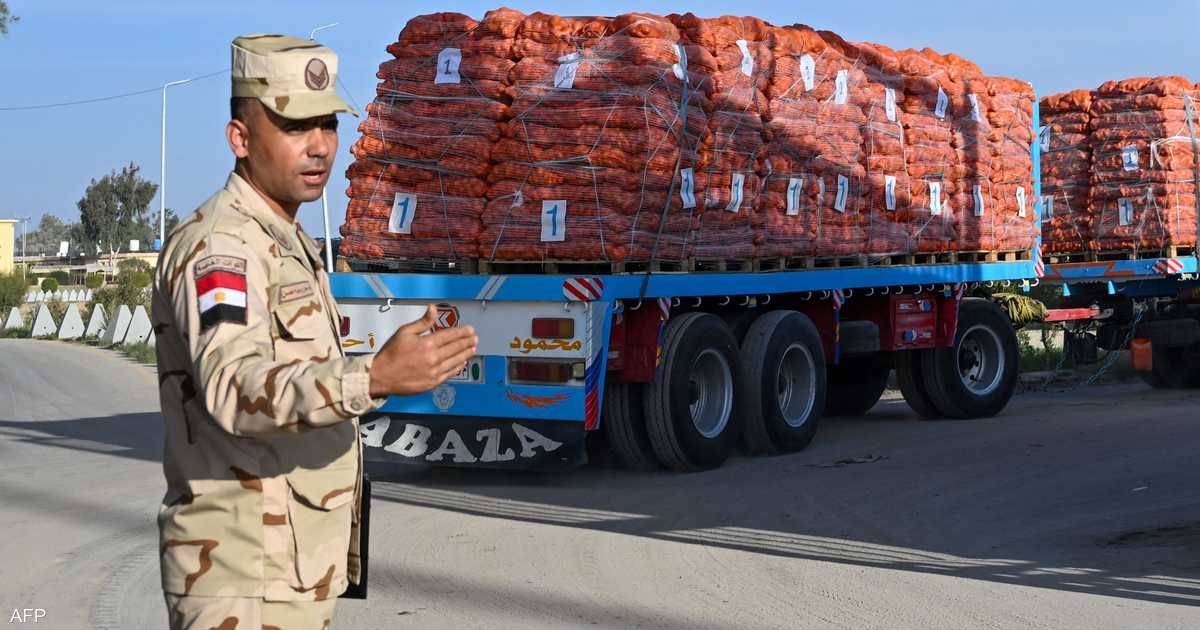 العالم اليوم - أكثر من 200 شاحنة تدخل قطاع غزة تشمل الغاز والوقود