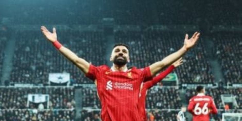 الدوري الإنجليزي يحتفى بدخول محمد صلاح قائمة هدافي أبطال أوروبا التاريخيين