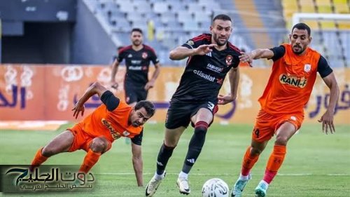 تاسع جولات الدوري .. تعادل إيجابي في شوط أول مثير بين الأهلي وفاركو