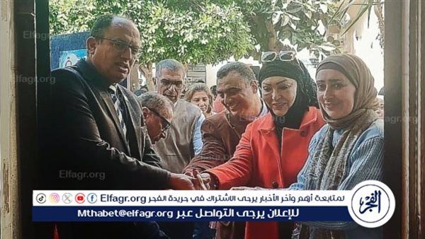 رئيس جامعة حلوان يفتتح معرض طباعة المنسوجات كمشاريع صغيرة