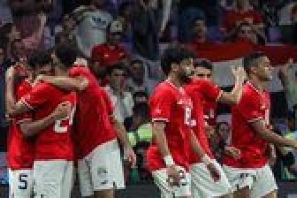 نجم الأهلي يُعلق على أداء منتخب مصر أمام زامبيا ويختار رجل المباراة (فيديو)