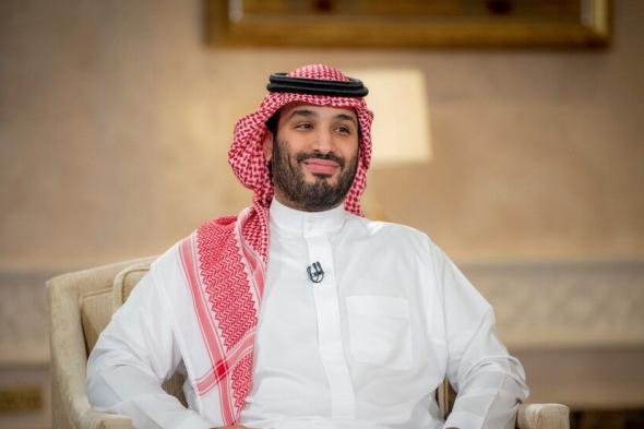 ولي العهد السعودي بن سلمان يقدم هدية ثمينه لصاحب مطعم رفض استلام قيمة فاتورة العشاء