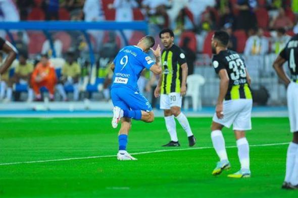 "الهلال أم الاتحاد".. حرب داخل السعودية على نجم الدوري الإنجليزي في يناير