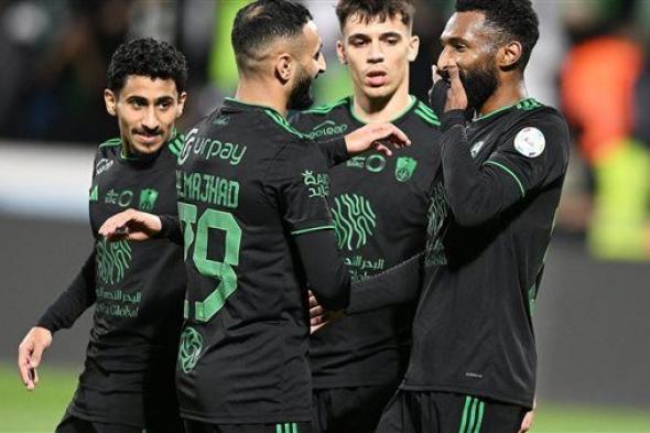 الأهلي يضرب شباك أبها بسداسية في دوري روشن السعودي