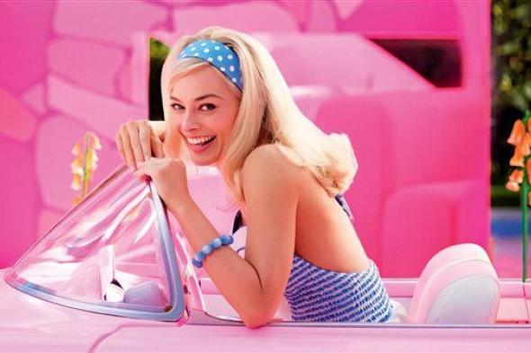 فيلم  Barbie يحصد جائزة أفضل إنجاز بشباك التذاكر من جوائز جولدن جلوب 2024