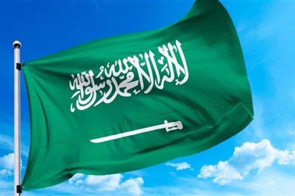 السعودية تصدر قرار صارم بمنع الاجانب من لبس الثوب السعودي وعقوبة قاسية لمن يخالف!