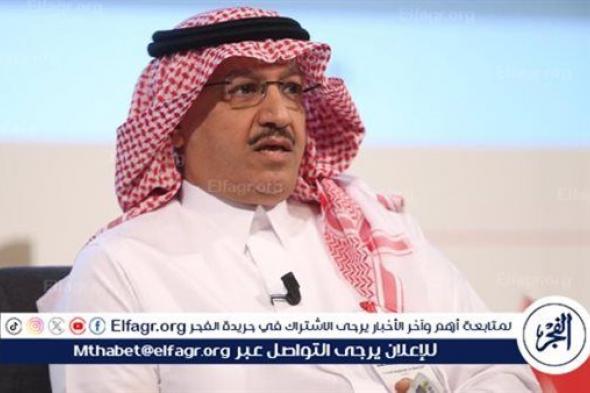 وزير التعليم يطلع على سير العملية التعليمية في منطقة الحدود الشمالية