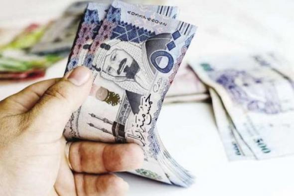 الريال السعودي يتحدى التوقعات.. إليك الأرقام المذهلة لأسعار العملات والصرف اليوم