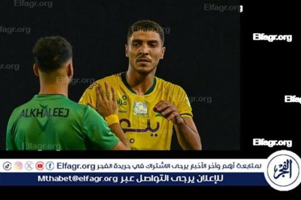 محمد شريف يقود تشكيل الخليج أمام الشباب في دوري روشن السعودي