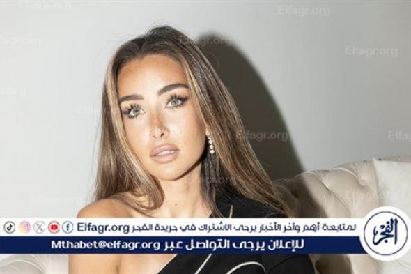 بالأسود.. هنا الزاهد تبهر جمهورها بأحدث ظهور