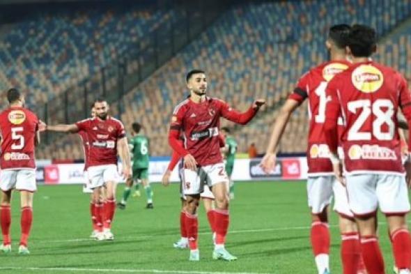 نجم الأهلي يهدد الزمالك.. تابع التفاصيل