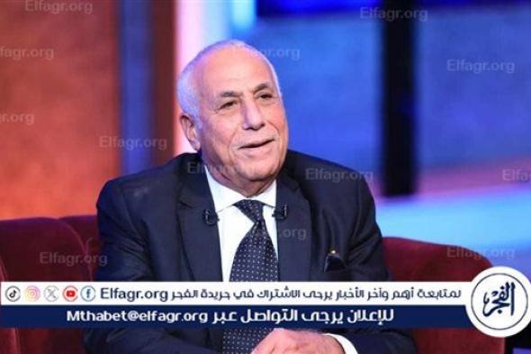 حسين لبيب يدعم لاعبي الزمالك في المران الأول بالسعودية قبل لقاء السوبر الإفريقي