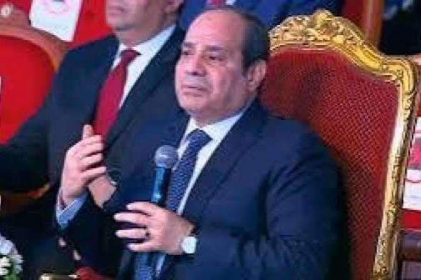 الرئيس السيسي للمصريين: هما يومين واللى بعدي جاي والبلد اللى قاعدة بناسها